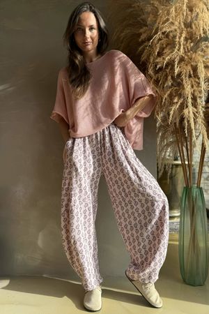 Indira Classic Barrel Pant Rose & Plum